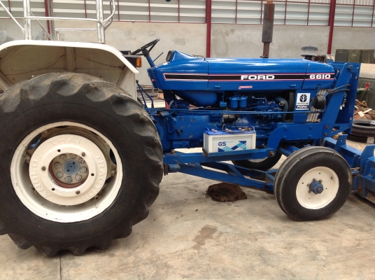 รถไถ FORD 6600 เสื้อลาย รถสวยเนี๊ยบ ราคาต่อรองได้