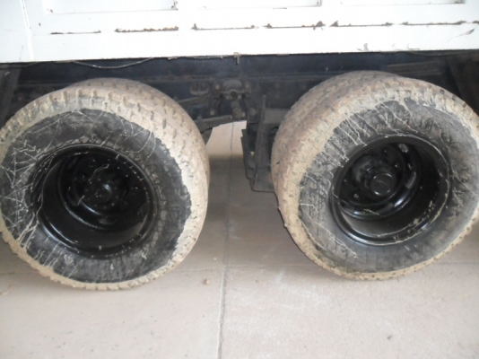 Hino สิงห์ไฮเทค ปี 38 เครื่อง 195 แรง ถุงลมล้อหลังยกได้ เพลาเดียวทรงพืชไร่ สวยๆ พร้อมใช้ Hino สิงห์ไฮเทค ปี 38 เครื่อง 195 แรง ถุงลมล้อหลังยกได้ เพลาเดียวทรงพืชไร่ สวยๆ พร้อมใช้