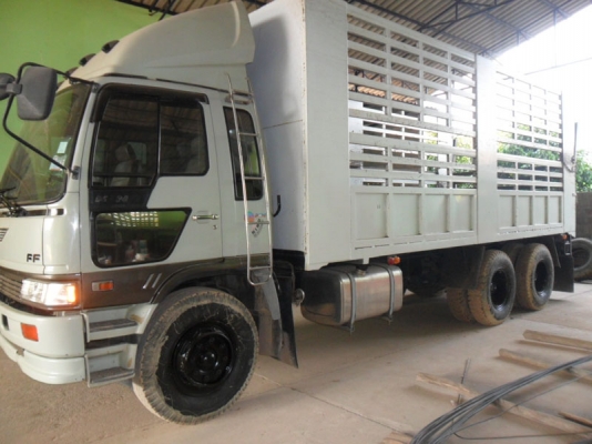 Hino สิงห์ไฮเทค ปี 38 เครื่อง 195 แรง ถุงลมล้อหลังยกได้ เพลาเดียวทรงพืชไร่ สวยๆ พร้อมใช้