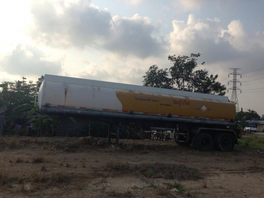 ขายด่วน รถบรรทุกน้ำมัน