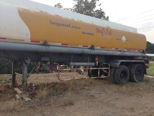 ขายด่วน รถบรรทุกน้ำมัน