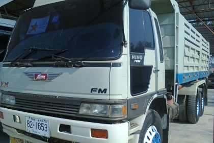 ลูกค้าจัดไฟแนนช์ไม่ผ่านครับ ขายด่วน HINO FN 3M NLD-17636