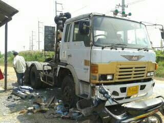 หัวลากพร้อมหางเซมิดัมพ์3คานยัดลงเล่มแล้ว