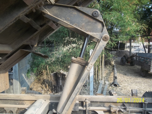 ขายดั๊ม HINO FB 117 แรง เกียร์สาย Rock เฟืองท้าย F ทะเบียนดี ภาษีครบ เอกสารพร้อมโอน