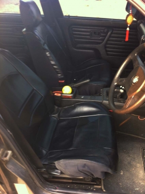 ขายBMW E30 4ประตู เครื่องเดิมM40 ติดแก็ส 59000 ขายBMW E30 4ประตู เครื่องเดิมM40 ติดแก็ส 59000