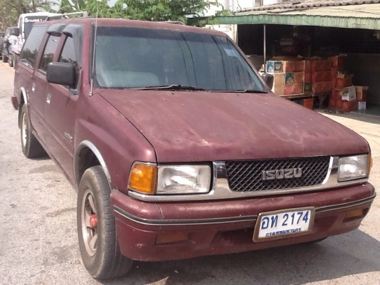 ISUZU สเตชั่นวาก้อน สวยงาม ราคาถูก