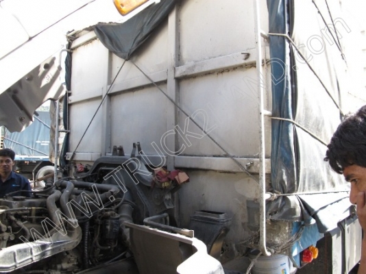 รถบรรทุก 10 ล้อ ยี่ห้อ ISUZU DECA รุ่น FVM 230 แรงม้า (มีทั้งหมด 20 คัน)