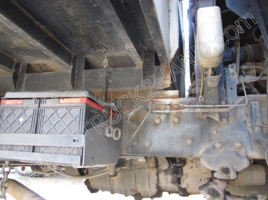 รถบรรทุก 10 ล้อ ยี่ห้อ ISUZU DECA รุ่น FVM 230 แรงม้า (มีทั้งหมด 20 คัน)