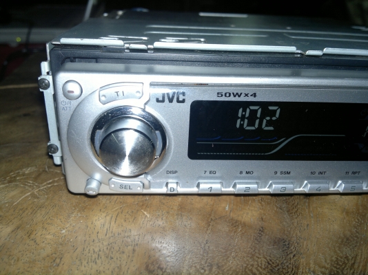 KD-424 JVC เครื่องเล่นวิทยุ CD/MP3
