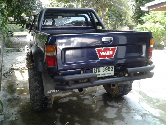 ขายออฟโรดหล่อๆบึกๆ ขายออฟโรดหล่อๆบึกๆ