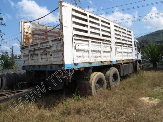 รถบรรทุก 10 ล้อ ยี่ห้อ ISUZU รุ่น FXZ 270 แรงม้า พร้อมหาง