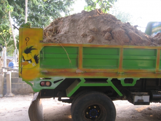 ขายดัมพ์ Mitsubishi 165 แรง  750,000 --วันนี้ เท่านั้น