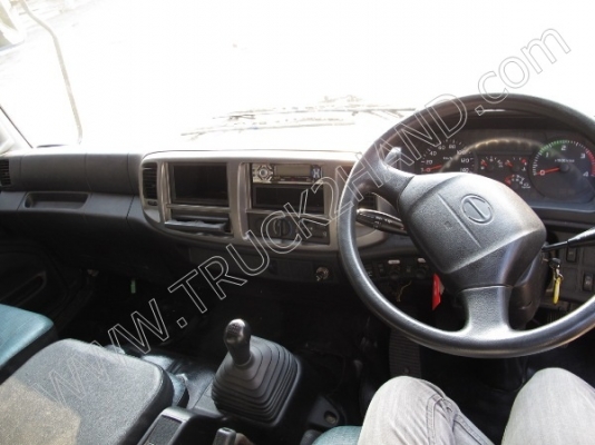 รถบรรทุก 10 ล้อ ยี่ห้อ HINO รุ่น FM8J 260 แรงม้า ติดแก๊ส NGV พร้อมหางสามมิตร (มีทั้งหมด 6 คัน)