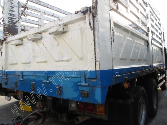 รถบรรทุก 10 ล้อ ยี่ห้อ HINO รุ่น FM8J 260 แรงม้า ติดแก๊ส NGV พร้อมหางสามมิตร (มีทั้งหมด 6 คัน)