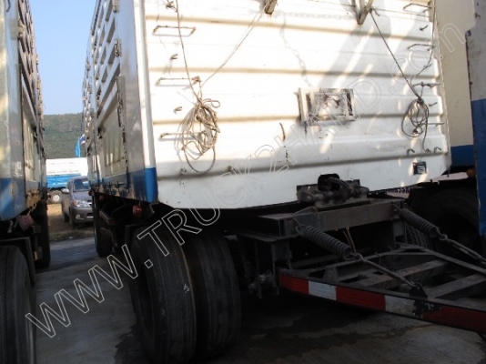 รถบรรทุก 10 ล้อ ยี่ห้อ HINO รุ่น FM8J 260 แรงม้า ติดแก๊ส NGV พร้อมหางสามมิตร (มีทั้งหมด 6 คัน)