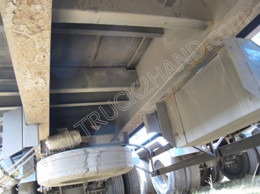 รถบรรทุก 10 ล้อ ยี่ห้อ HINO รุ่น FM8J 260 แรงม้า ติดแก๊ส NGV พร้อมหางพื้นเรียบสามมิตร (มีทั้งหมด 12 คัน)