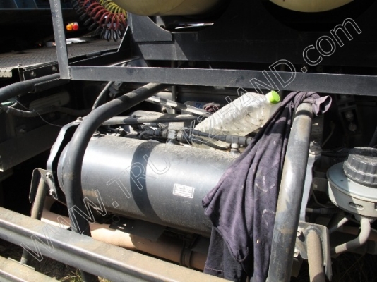 รถบรรทุก 10 ล้อ ยี่ห้อ HINO รุ่น FM8J 260 แรงม้า ติดแก๊ส NGV พร้อมหางพื้นเรียบสามมิตร (มีทั้งหมด 12 คัน)