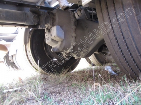 รถบรรทุก 10 ล้อ ยี่ห้อ HINO รุ่น FM8J 260 แรงม้า ติดแก๊ส NGV พร้อมหางพื้นเรียบสามมิตร (มีทั้งหมด 12 คัน)