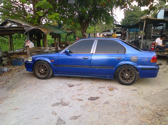 HONDA  ciciv  ตาโตแต่งให้สไตร์วัยรุ่น
