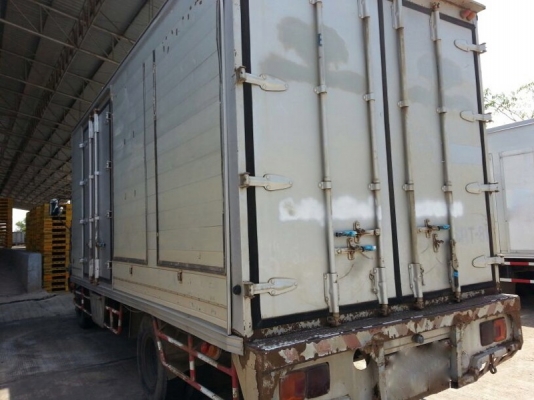 รถฮีโน่ 6 ล้อ ตู้แห้ง  FC4J  145 แรงม้า. ปี 45  ( มีขาย 2 คัน. )  สนใจติดต่อ  081 - 6079515