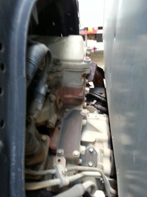 รถฮีโน่ 6 ล้อ ตู้แห้ง  FC4J  145 แรงม้า. ปี 45  ( มีขาย 2 คัน. )  สนใจติดต่อ  081 - 6079515