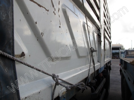 รถบรรทุก 10 ล้อ ยี่ห้อ ISUZU รุ่น DECA รุ่น FXZ 270 แรงม้า พร้อมหางสามมิตร (มีทั้งหมด 5 คัน) รถบรรทุก 10 ล้อ ยี่ห้อ ISUZU รุ่น DECA รุ่น FXZ 270 แรงม้า พร้อมหางสามมิตร (มีทั้งหมด 5 คัน)