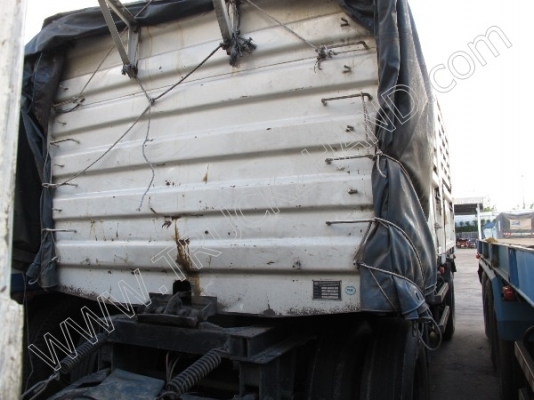 รถบรรทุก 10 ล้อ ยี่ห้อ ISUZU รุ่น DECA รุ่น FXZ 270 แรงม้า พร้อมหางสามมิตร (มีทั้งหมด 5 คัน) รถบรรทุก 10 ล้อ ยี่ห้อ ISUZU รุ่น DECA รุ่น FXZ 270 แรงม้า พร้อมหางสามมิตร (มีทั้งหมด 5 คัน)