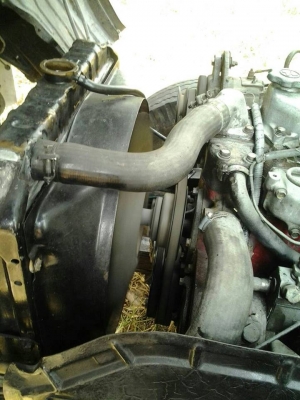 รถหกล้อดั๊ม 117 ราคา 600,000 บาท รถหกล้อดั๊ม 117 ราคา 600,000 บาท