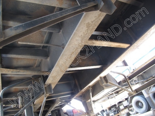 รถบรรทุก 10 ล้อ หัวลาก ยี่ห้อ ISUZU DECA รุ่น GXZ 270 แรงม้า พร้อมหางพื้นเรียบ (มีทั้งหมด 7 คัน)