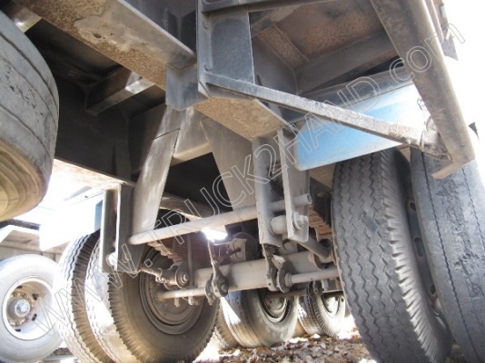 รถบรรทุก 10 ล้อ หัวลาก ยี่ห้อ ISUZU DECA รุ่น GXZ 270 แรงม้า พร้อมหางพื้นเรียบ (มีทั้งหมด 7 คัน)