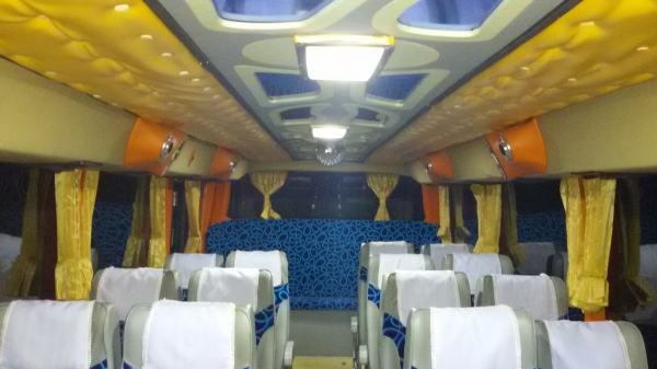 ขายรถมินิบัส Hino แต่งภายใน VIP 26 ที่นั่ง พร้อมใช้งาน