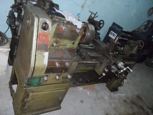 ขายครับขายเครื่องกลึง 6 ฟุต 3 เพลา ยี่ห้อ tashing รุ่น matin ผลิตใน ไต้หวัน รูผ่านคอประมาณ 1.6" สวิงผ่านรางประมาณ 400 มม. ถอดคอม้าเหวี่ยงได้ประมาณ 22" กลึงเพลา ยันศูนย์ประมาณ 1 เมตร สภาพใช้งาน 55000 บาท ช่างเอก มีบริการ จัดส่งทั่วประเทศ