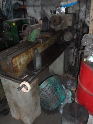 ขายครับขายเครื่องกลึงไต้หวันขนาด 5 ฟุต รุ่นเบา เกียร์บล็อก 3 เพลา รูผ่าน 1.5 นิ้ว จุดที่มีการเคลื่อนที่ทั้งหมด แน่นดีมาก (ล้างแล้วรับรองเป็นเครื่องที่น่าใช้มากตัวนึง) 55000 บาท 0814583376 ช่างเอก มีบริการจัดส่งทั่วประเทศ