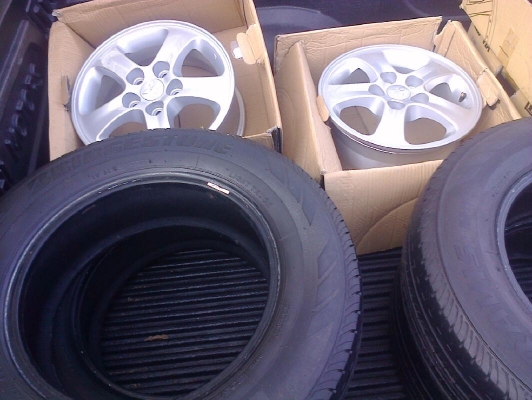 ไททัล15ป้ายแดงพร้อมยางบิดโตน20570R15ดูราวิดปี12 ไททัล15ป้ายแดงพร้อมยางบิดโตน20570R15ดูราวิดปี12