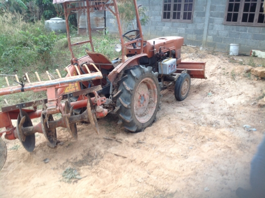 ขายรถไถ KUBOTA. 22. แรง1เพลา 3สูบ อุปกรณ์ ดันหน้า ผาลหลัง และคราด