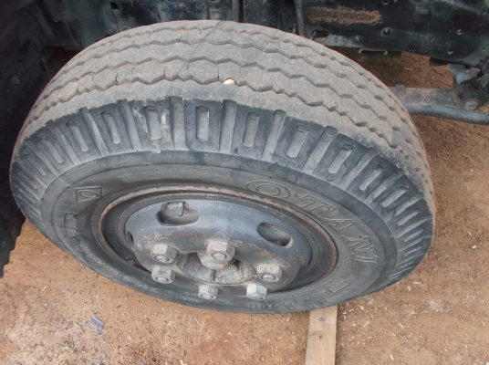 ขาย !! ISUZU NPR รุ่นเสื่ยสั่งลุย เปลี่ยนหัวตาหวาน!!!!!!