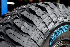 ยางมัดใหม่ดีสโตน265 75R16MT