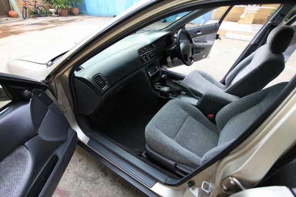 ขายHONDA ACCORD ไฟ 2 ก้อนสวยๆ พร้อมใช้เดิมๆก.ออโต้ แก๊สประหยัด1.กว่าๆพร้อมโอนครับ ขายHONDA ACCORD ไฟ 2 ก้อนสวยๆ พร้อมใช้เดิมๆก.ออโต้ แก๊สประหยัด1.กว่าๆพร้อมโอนครับ