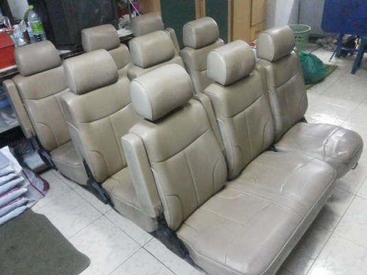 ขายเบาะรถตู้ VIP ถูกๆ ขายเบาะรถตู้ VIP ถูกๆ