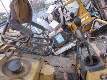 ขาย- รถขุด รถแบคโอ YANMAR: YB25 มือสองเก่าญี่ปุ่น สภาพสวย พร้อมใช้งานทันที ครับ ขาย- รถขุด รถแบคโอ YANMAR: YB25 มือสองเก่าญี่ปุ่น สภาพสวย พร้อมใช้งานทันที ครับ