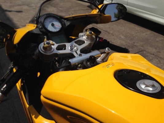 ต้ำพระราม2 ขาย DUCATI 749S สเปคUSA วิ่งมา15xxxโล ทะเบียนตรงรุ่น749โอนนอกครับภาษี2557