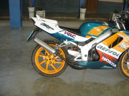 NSR PROARM NS150SP กทม  อยู่ที่ พระราม 3 แถวเซ็นทรัลพระราม 3 สนใจติดต่อ คุณ เจ๋ง โทร 0808051985 ราคา 35000  บาท