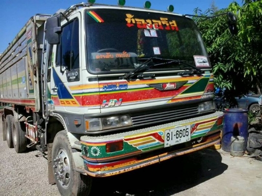 ขาย รถบรรทุก10ล้อ2เพลาดั้ม HINO 3M เครื่อง290HP ปี40 เกียร์อีตัน 13เกียร์OVER DIVE กระบะดั้ม มิเนียม สภาพยางดี,หัวเก๋งสวย,เครื่องแน่น,คัชซีสวยไม่มีผุ,พร้อมใช้งานได้เลย เอกสารเล่มทะเบียนพร้อมโอน ราคา1,550,000บาทต่อรองได้ สนใจติดต่อ:082-3223112,094-5324914(