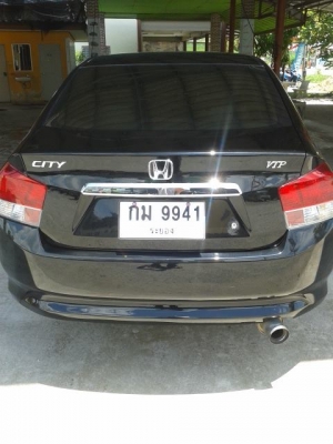 ฝากขาย รถเก๋งHONDA City เครื่อง1.5S เกียร์AUTO สีดำ ปี2009 กระจกไฟฟ้า ,CD,แอร์,ล้อแม็คขอบ17"สีทอง,สภาพสวยหน้าใช้มาก เอกสารเล่มทะเบียนพร้อมโอน ราคาซื้อสด380,000บาทหรือ ดาวน์30,000 ผ่อน72งวด/ละ6,800บาท สนใจติดต่อ:082-3223112}094-5324914(คุณนิเทพ)หรือ08