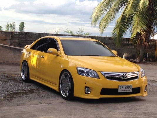 ฝากขาย รถเก๋งTOYOTA CAMRY 2.0Q เกียร์AUTO สีเหลือง ปี2008 ชุดแต่งHybird ทั้งคัน,กระจกผับข้างไฟฟ้า,CD,เบาะหนังแท้ปรับไฟฟ้า,ABS/AIRBACK,ล้อแม็คขอบ20"18"ให้สองชุดเลยคับ สภาพสวยมากแต่งVIP ราคาซื้อสด 900,000บาท สนใจติดต่อ:082-3223112,094-5324914(คุณน