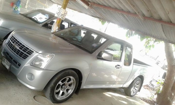 ฝากขาย รถกระบะISUZU D-MAX GOLD Series SXเครื่อง2.5CC สีบรอนเงิน ปี2008 เครื่องเสียงติดตั้งมากว่า100,000บาท สภาพสวยหน้าใช้,ล้อแม็คขอบ17" เอกสารเลมทะเบียนพร้อมโอน ราคาซื้อสด 440,000บาทหรือ ขายดาวน์55,000ผ่อน72งวด/ละ 7,900บาท สนใจติดต่อ:082-3223112,094- ฝากขาย รถกระบะISUZU D-MAX GOLD Series SXเครื่อง2.5CC สีบรอนเงิน ปี2008 เครื่องเสียงติดตั้งมากว่า100,000บาท สภาพสวยหน้าใช้,ล้อแม็คขอบ17" เอกสารเลมทะเบียนพร้อมโอน ราคาซื้อสด 440,000บาทหรือ ขายดาวน์55,000ผ่อน72งวด/ละ 7,900บาท สนใจติดต่อ:082-3223112,094-