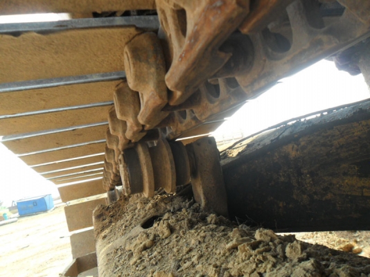 Komatsu PC200-5 คอนโทรลสั้น ตูดแดง รถห้าง บูมธรรมดา เอกสารพร้อม Komatsu PC200-5 คอนโทรลสั้น ตูดแดง รถห้าง บูมธรรมดา เอกสารพร้อม