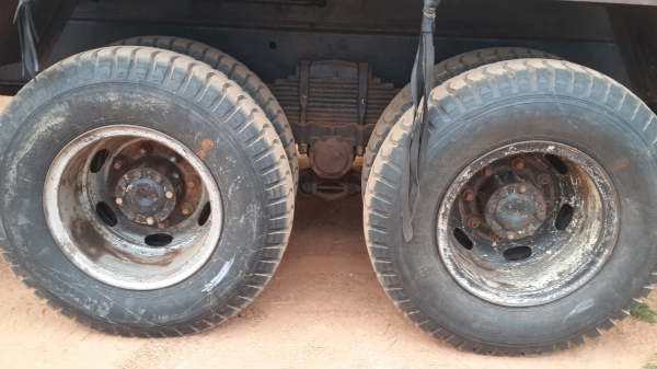 ขายด่วนไอ้หลงโบสองเพลาดั้ม สิบสปีดซีเรี่ยนสูงFN527MTF4695เอกสารพร้อมโทร0801515451