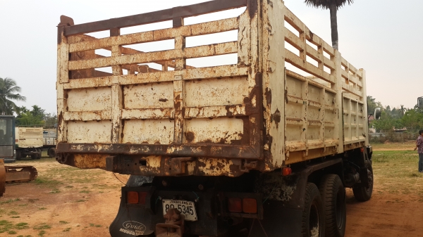 ขายด่วนไอ้หลงโบสองเพลาดั้ม สิบสปีดซีเรี่ยนสูงFN527MTF4695เอกสารพร้อมโทร0801515451