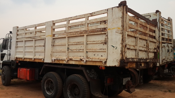 ขายด่วนไอ้หลงโบสองเพลาดั้ม สิบสปีดซีเรี่ยนสูงFN527MTF4695เอกสารพร้อมโทร0801515451